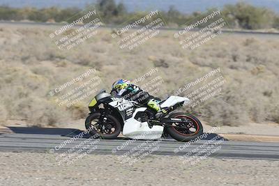 media/Dec-07-2025-CVMA (Sun) [[3e7d2de5dc]]/Race 9-Formula UL Shootout/